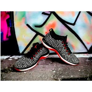 Nike Jordan Trainer Low Infrared Women size 8